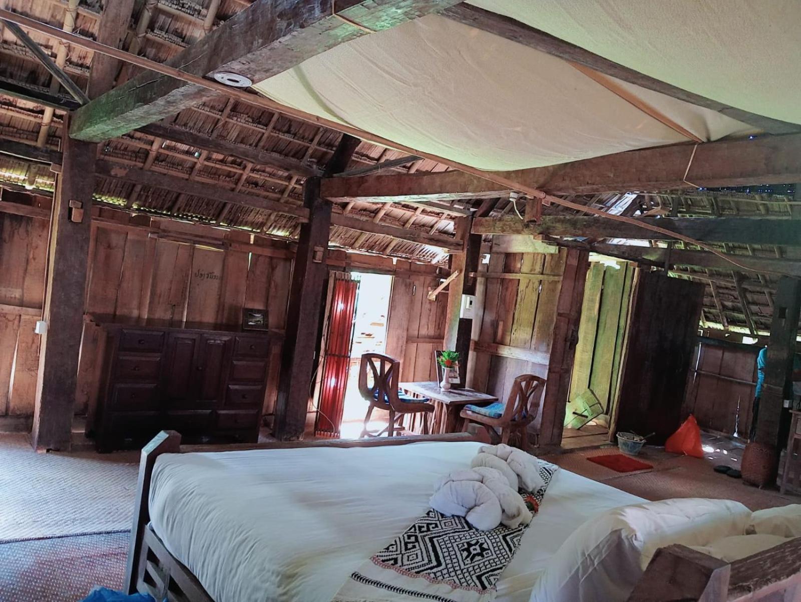 לואנג פרבאנג On The Mekong Resort חדר תמונה