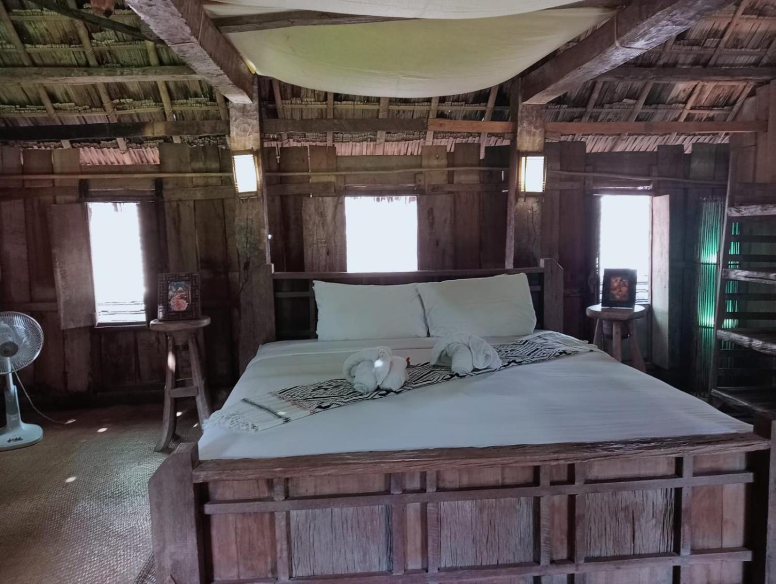 לואנג פרבאנג On The Mekong Resort חדר תמונה