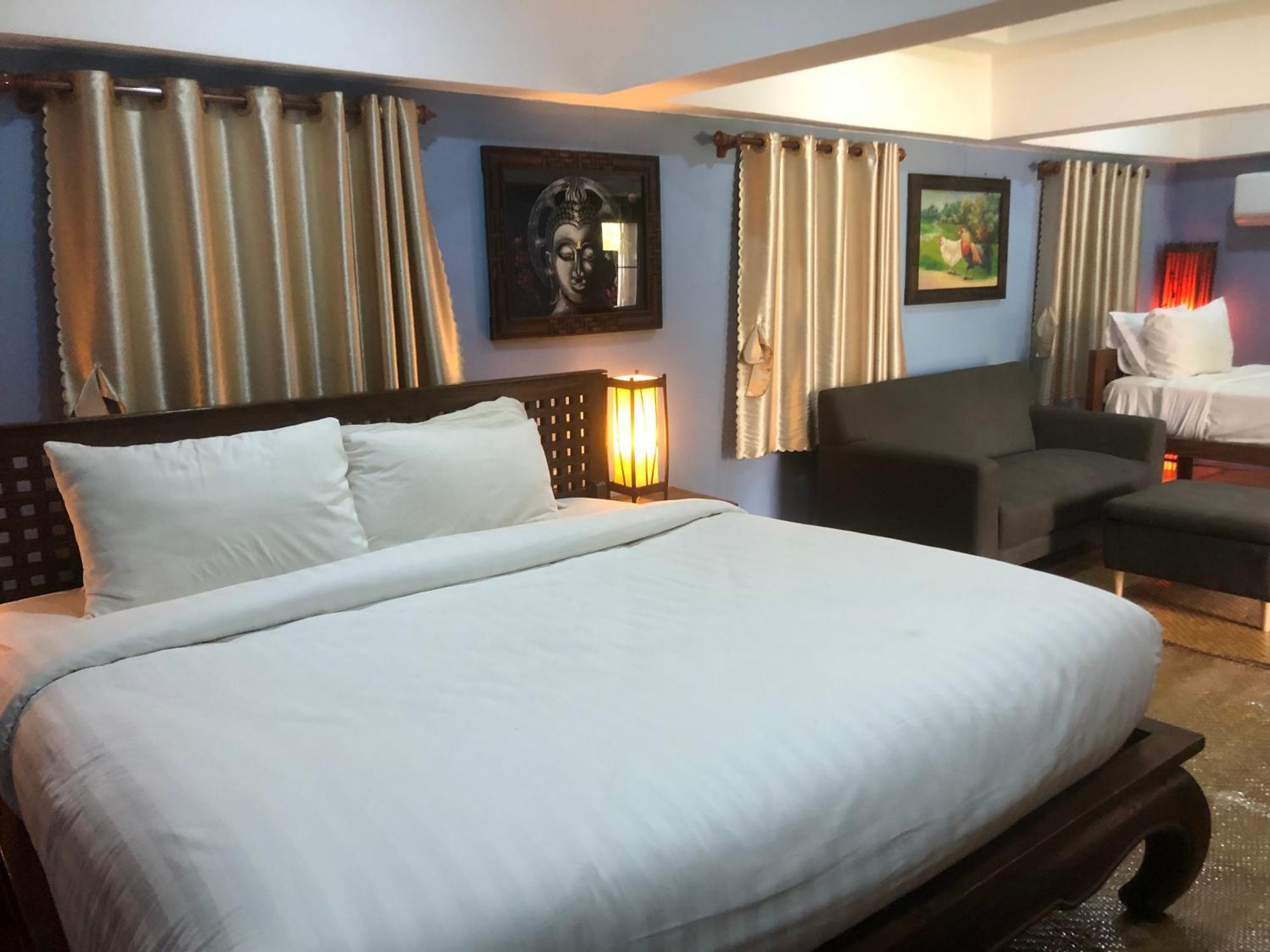 לואנג פרבאנג On The Mekong Resort מראה חיצוני תמונה
