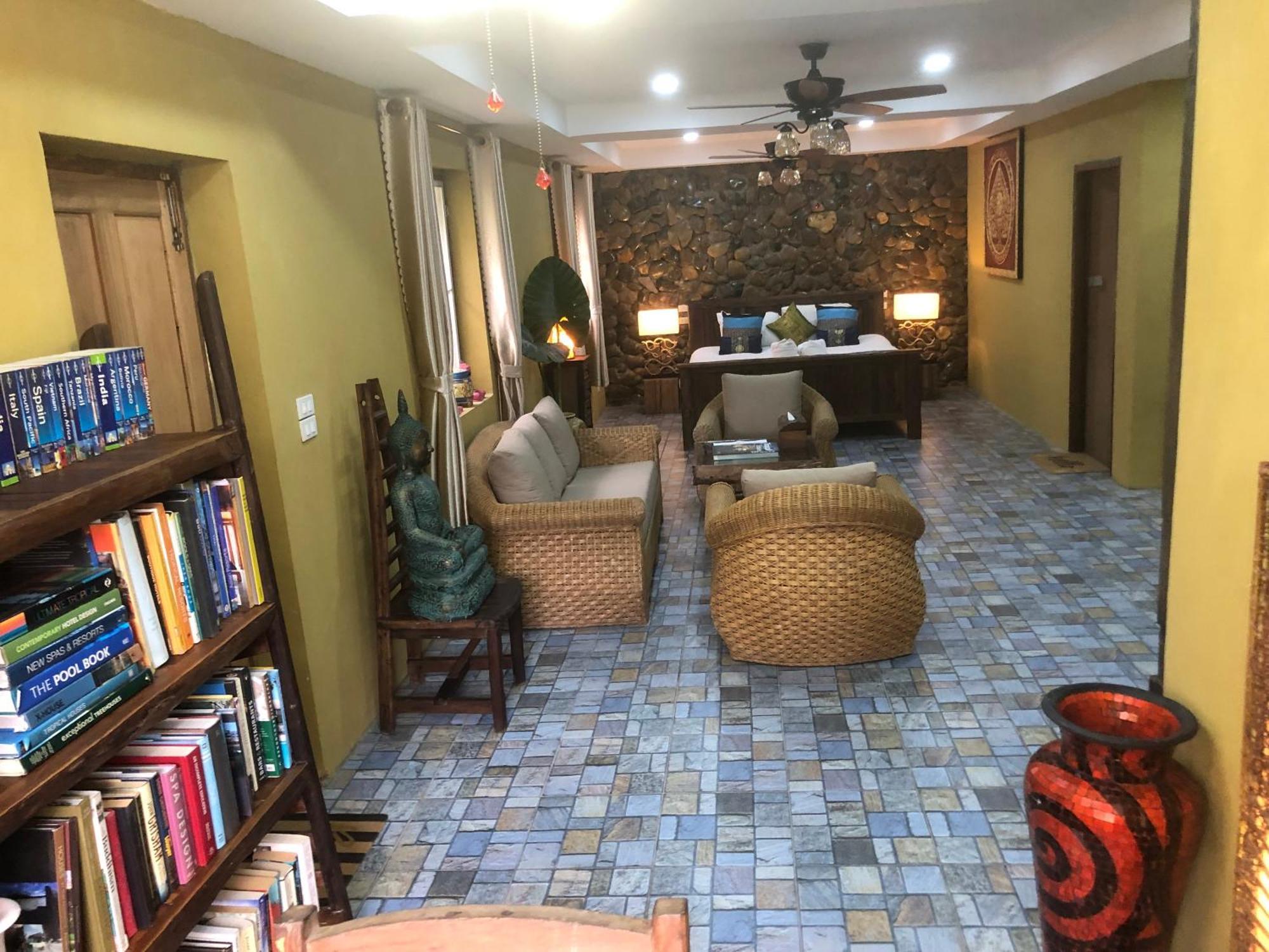 לואנג פרבאנג On The Mekong Resort מראה חיצוני תמונה